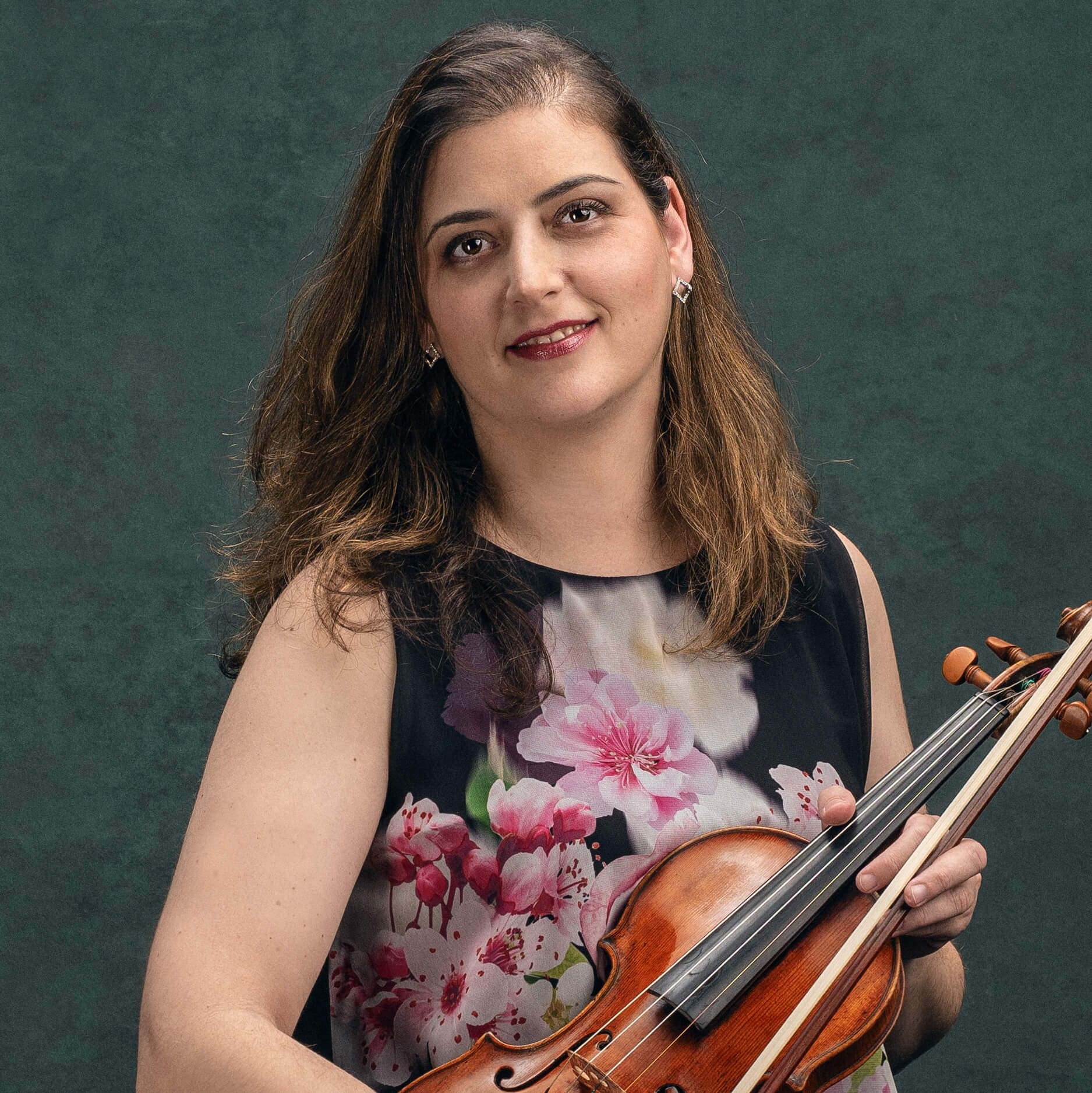 Adi Hlavin<br><span class="player">Violin</span>